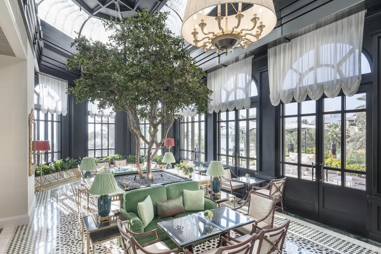 Four Seasons Hotel Ad Dawhah Esterno foto The Conservatory