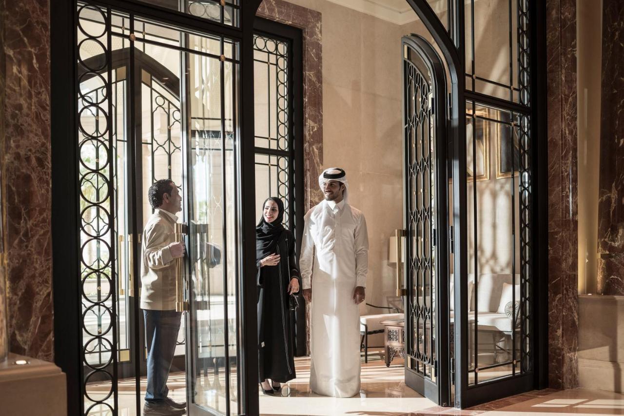 Four Seasons Hotel Ad Dawhah Esterno foto The Ritz-Carlton, DIFC, Dubai