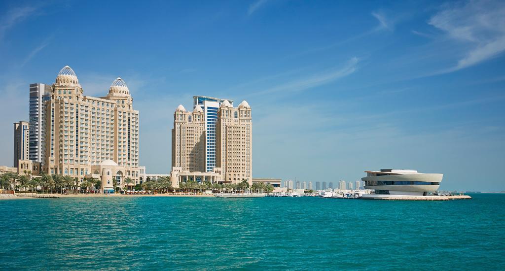 Four Seasons Hotel Ad Dawhah Esterno foto The Pearl